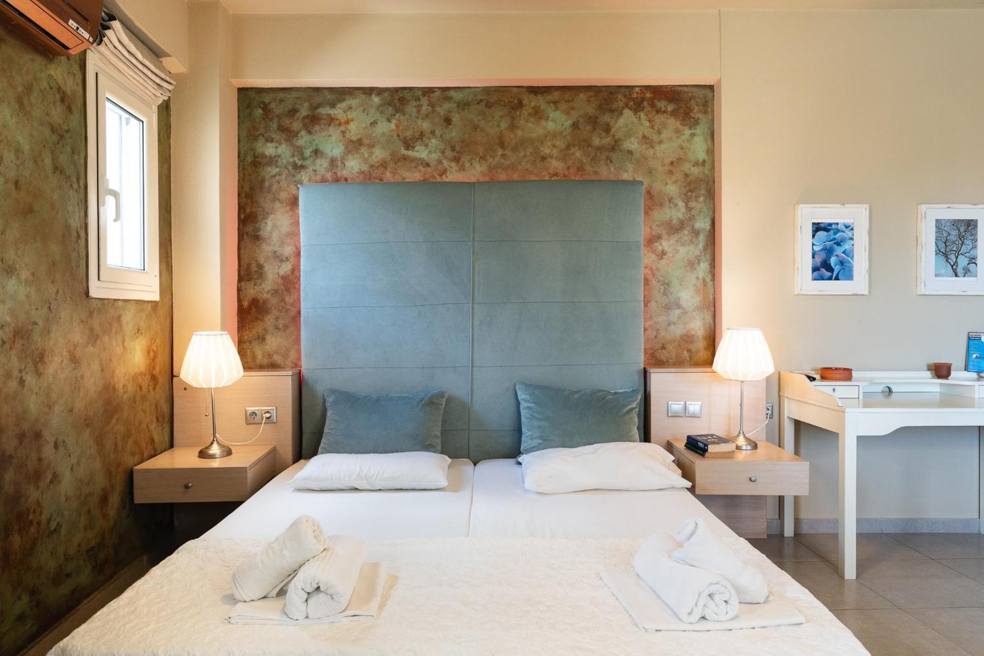 Sun George Aparthotel Finikounta Eksteriør bilde